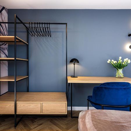 Tyzenhauz Apartments Siemiradzkiego Street Krakow Dış mekan fotoğraf