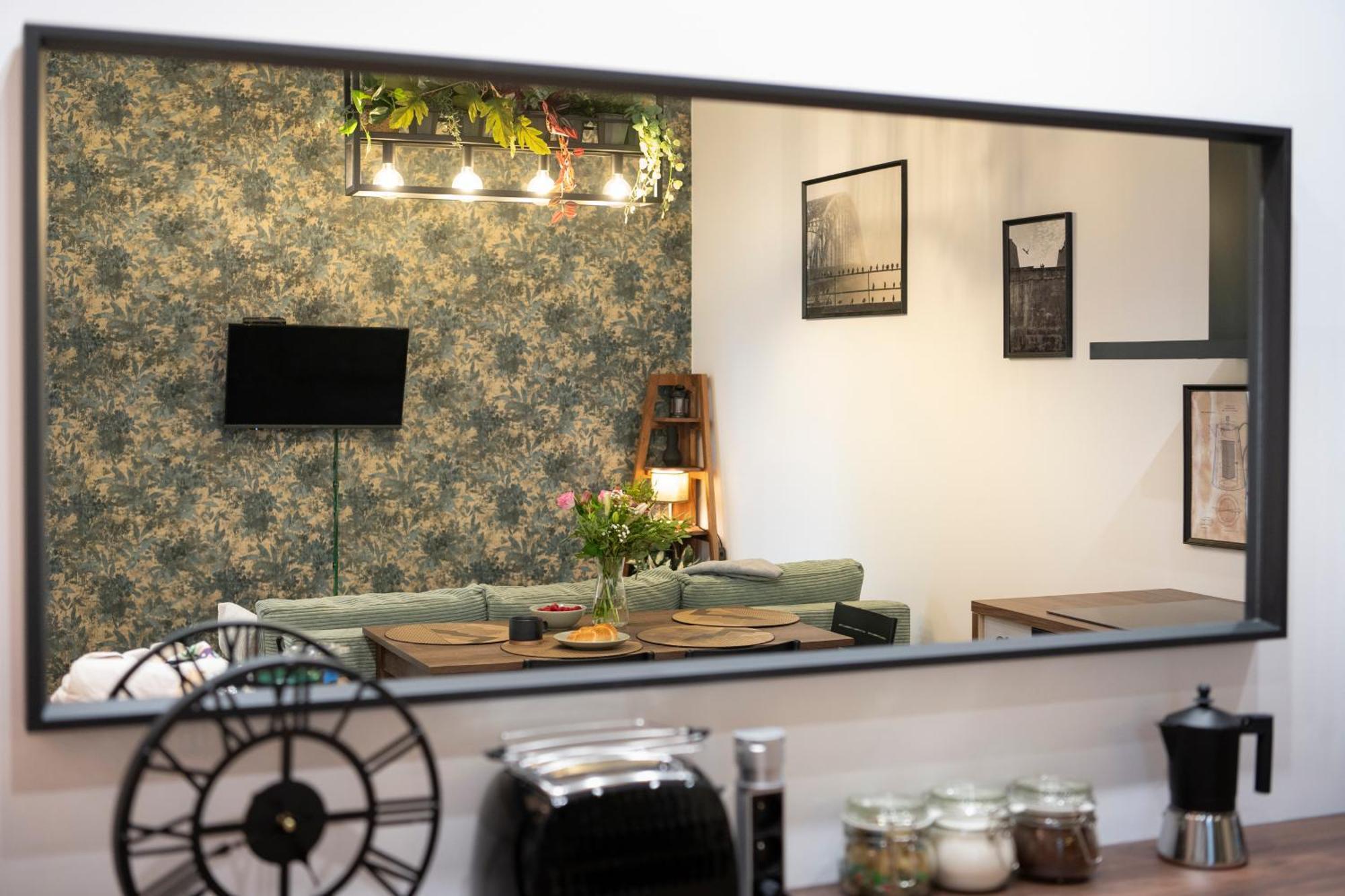Tyzenhauz Apartments Siemiradzkiego Street Krakow Dış mekan fotoğraf